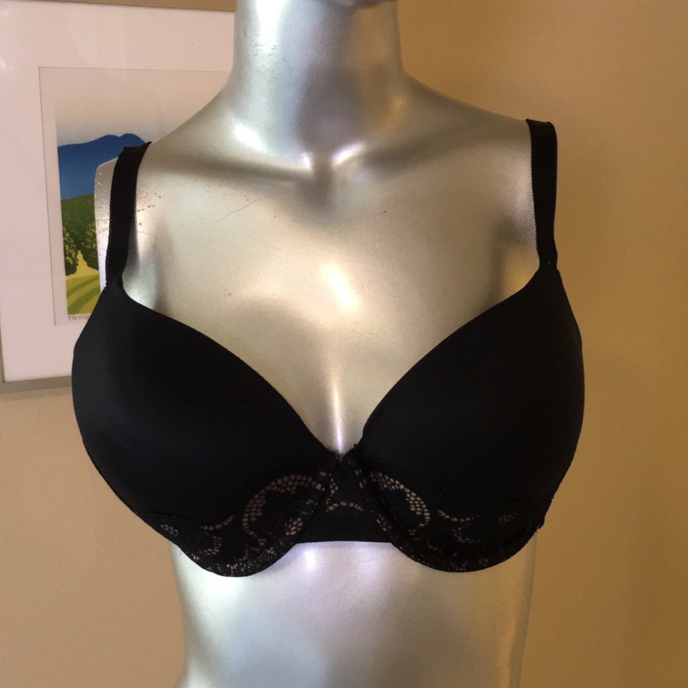 WACOAL | Underwire Bra 38D